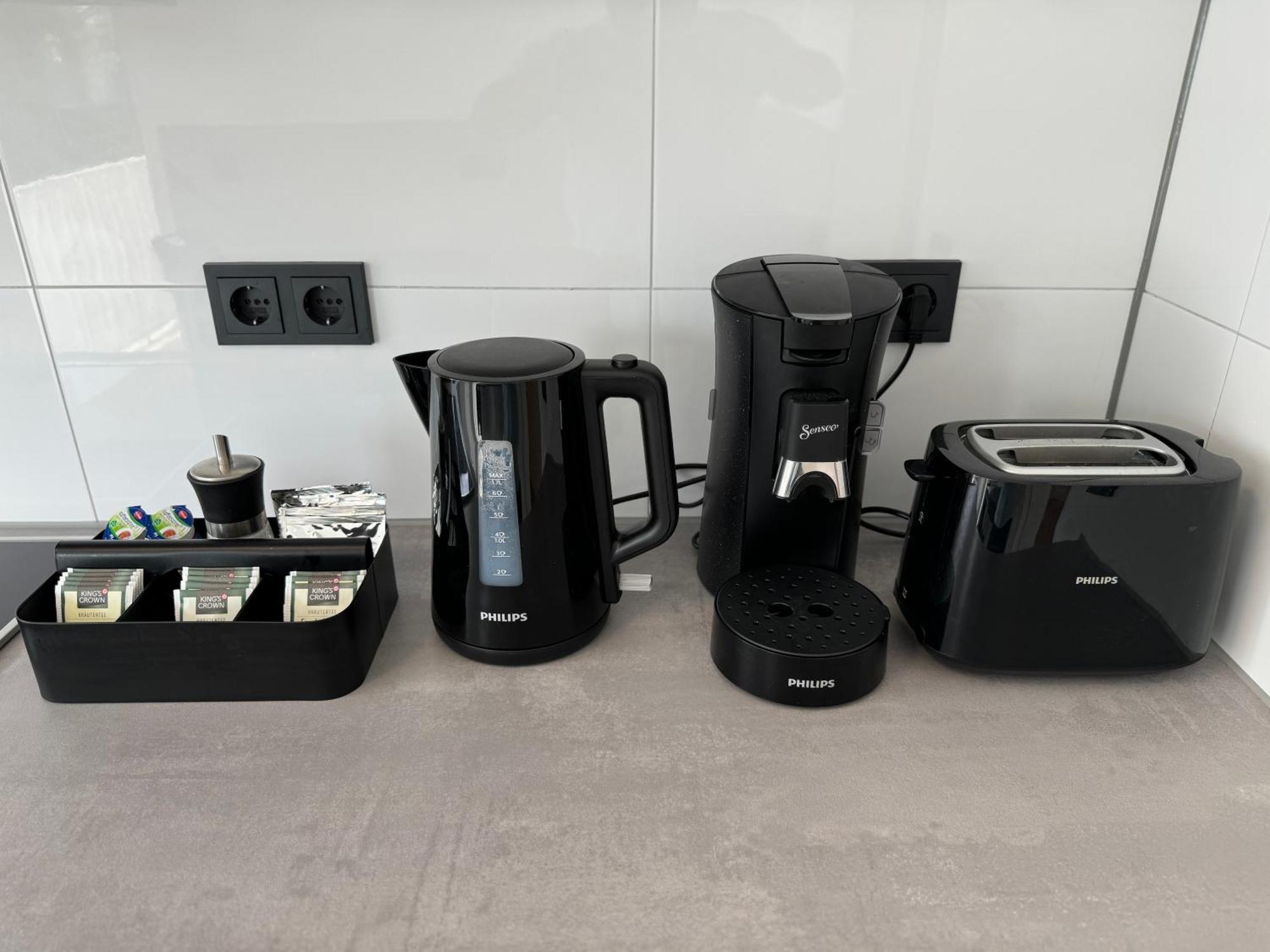 Aparts House - Balkon-Wifi-Kitchen Essen Bagian luar foto